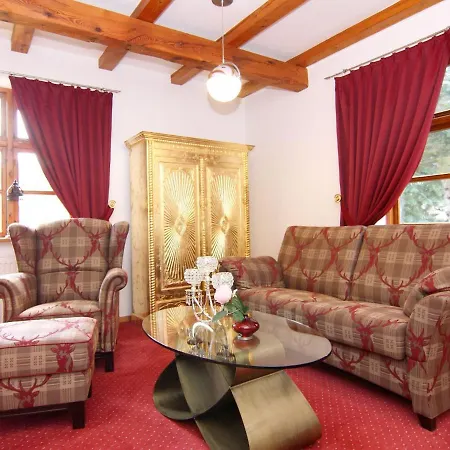 Monika In Im Bernstein * Wendorf (Kuhlen-Wendorf)