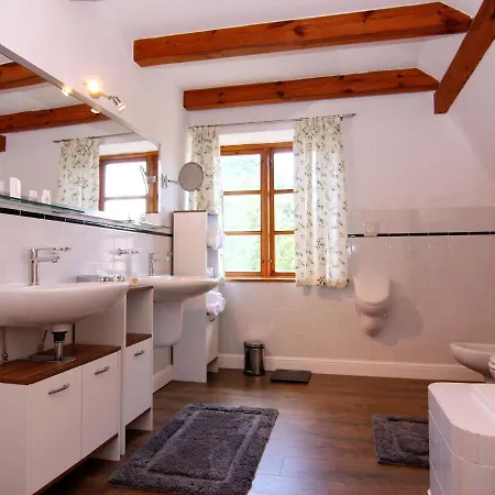 Monika In Im Bernstein * Wendorf