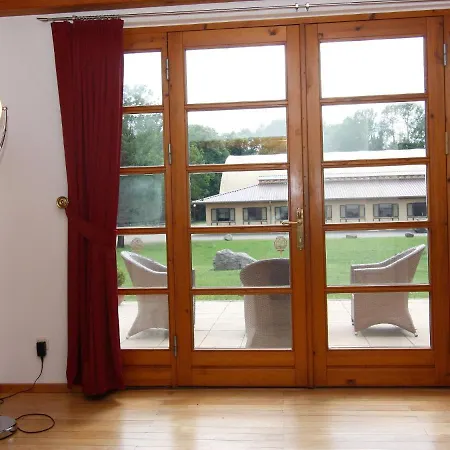 Monika In Im Bernstein Nyaraló *