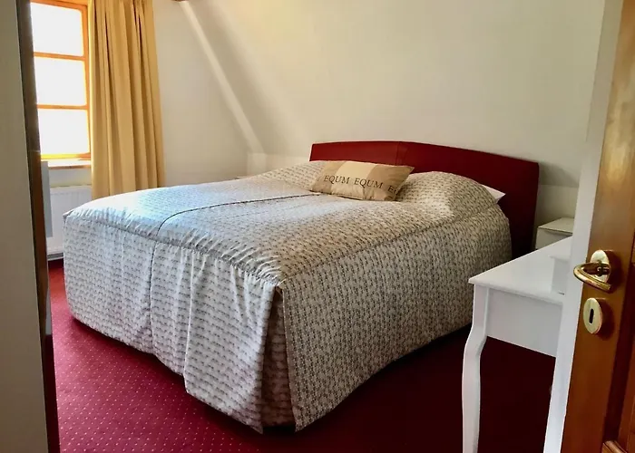 Monika In Im Bernstein Ferienhaus Wendorf (Kuhlen-Wendorf)